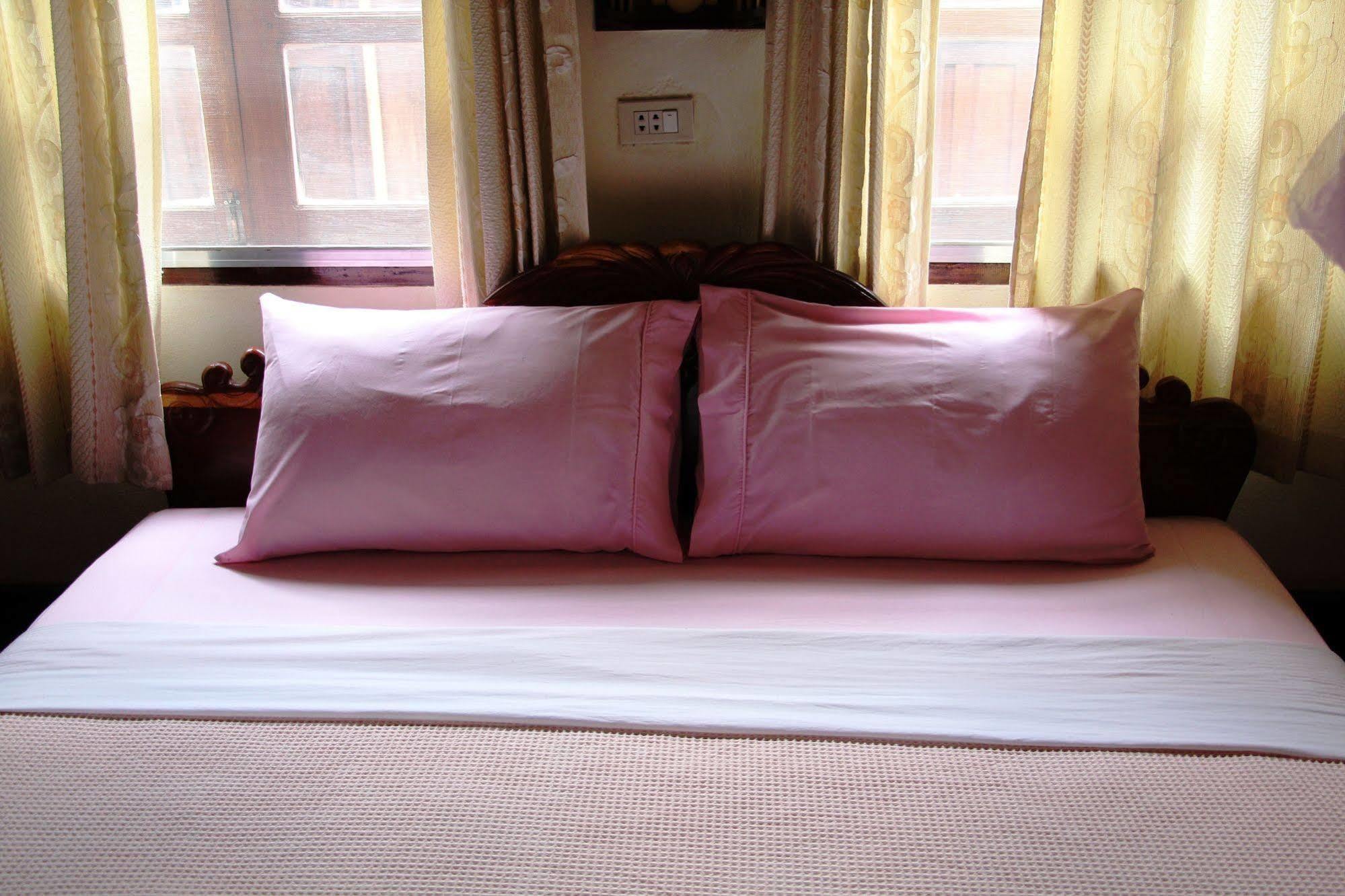 Thida Guesthouse Luang Prabang Dış mekan fotoğraf